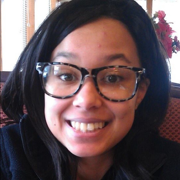 Profile Picture of Molly Putchinski (@putchinskim) on Poshmark