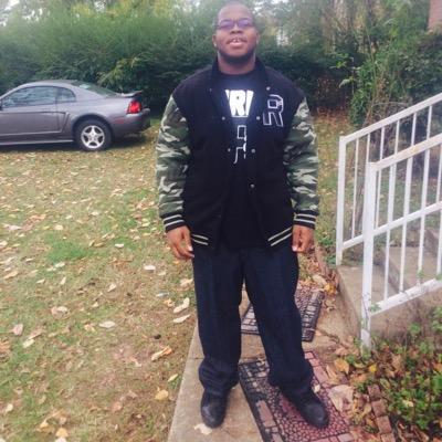 Profile Picture of Robert Lamkin Jr (@Rob_Tru_92) on Twitter