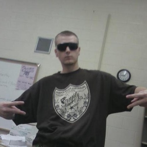 Profile Picture of Timothy Button (@timmy_15555) on Myspace