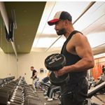 Profile Picture of Chris (@chris_medeiros89) on Instagram