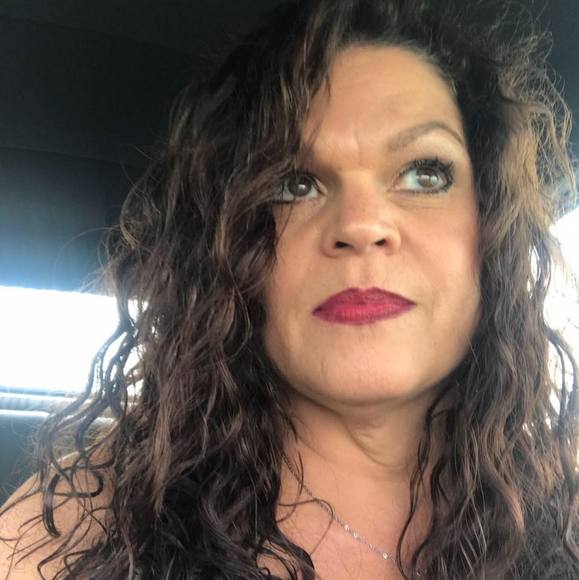 Profile Picture of Monica Eckroth (@monica_creative) on Poshmark