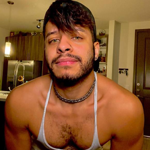 Profile Picture of Dominique Mccray (@dfmccray16) on Poshmark