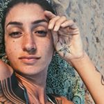 Profile Picture of Paula (@black_floreluna) on Instagram