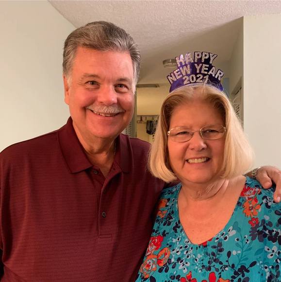 Sue Munafo - Poshmark Profile Picture of Sue Munafo (@suedm) on Poshmark