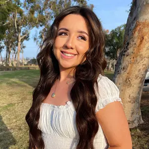 Profile Picture of   LEMME KNOW IF YALL HAVE... (@madisonbeltran) on Tiktok