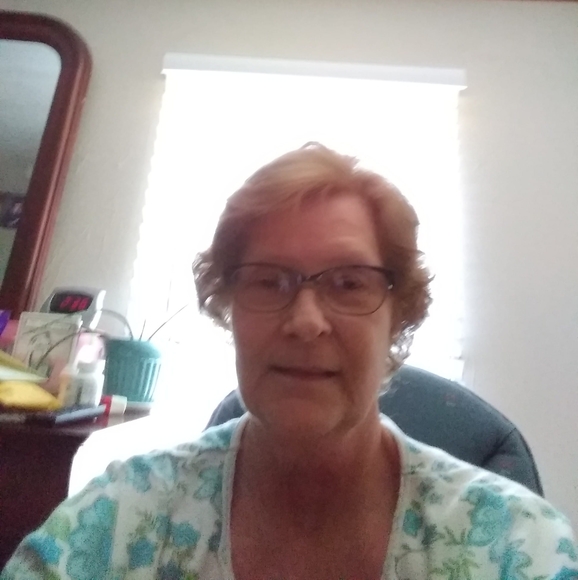 Profile Picture of Shirley crawford Pryor (@8706562176) on Poshmark