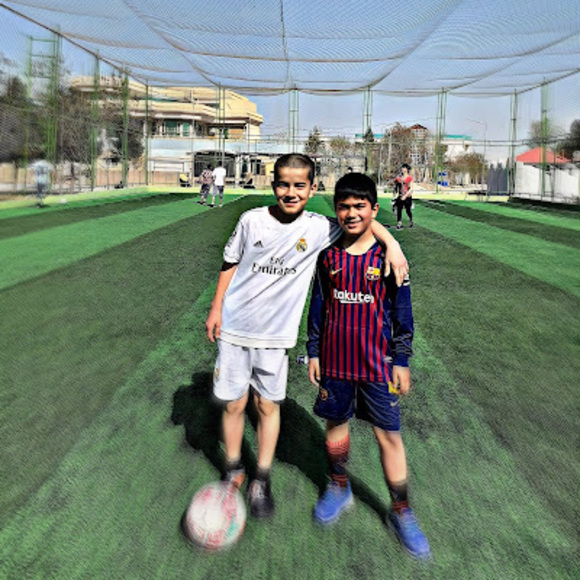 Profile Picture of Zaki Rahimi (@zakirahimi75) on Poshmark