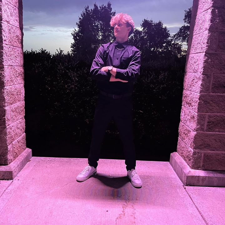 Profile Picture of Robert T (@roberttriplett07) on Tiktok