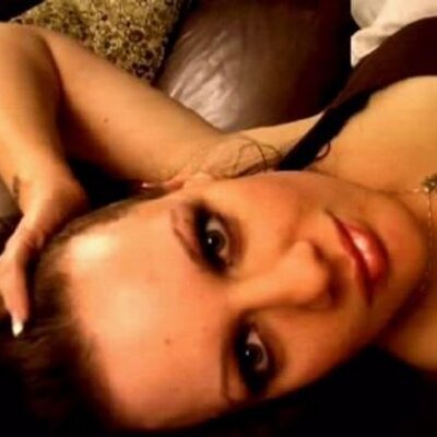 Profile Picture of Octavia Manning (@smjxxg978) on Twitter
