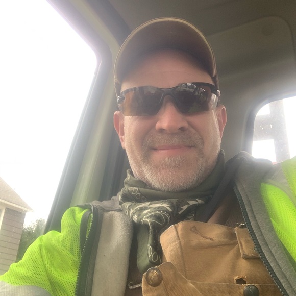 Profile Picture of Steven Soltis (@steven7479) on Poshmark