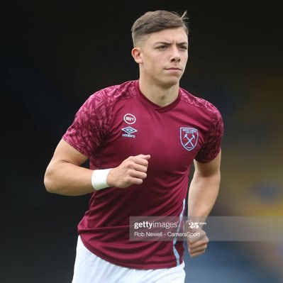 Profile Picture of Harrison Charles Ashby (@harrisonashbyy) on Twitter