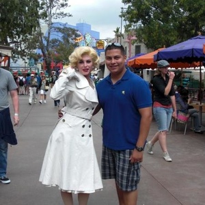 Profile Picture of John Linares (@390440694) on Myspace