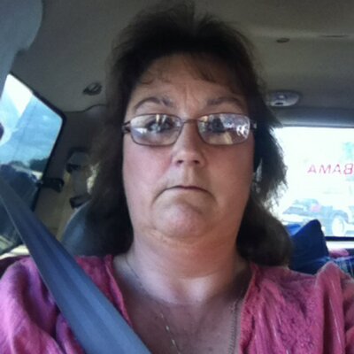 Profile Picture of Carol Hackett (@kisskac13) on Twitter