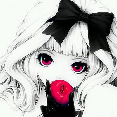 Profile Picture of Julianne M. (@JulianneMitch12) on Twitter