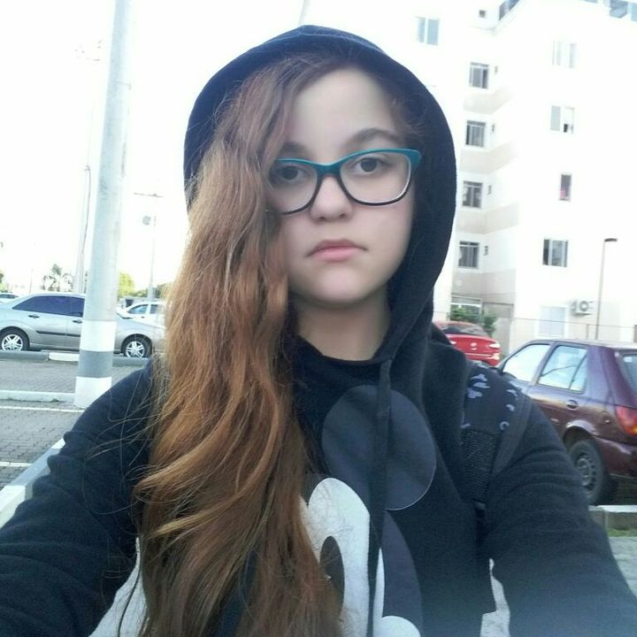 Profile Picture of Fernanda Buchs (@pugchan) on Tiktok