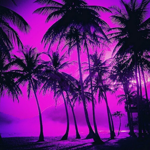 Profile Picture of Jason Tong (@huuuh) on Poshmark