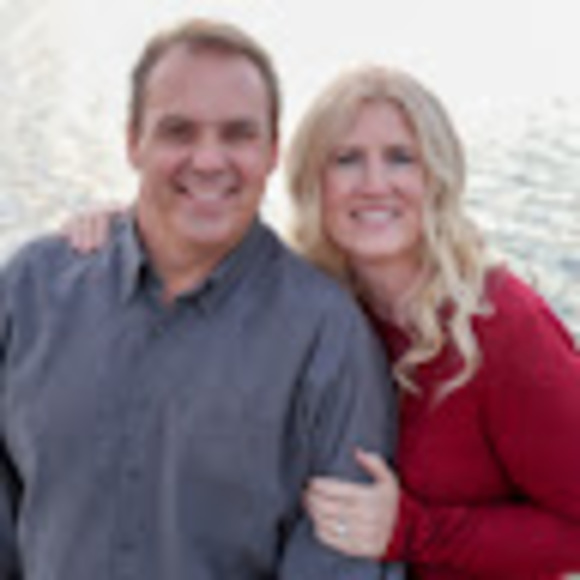 Profile Picture of Sandra Tueller (@stueller18) on Poshmark