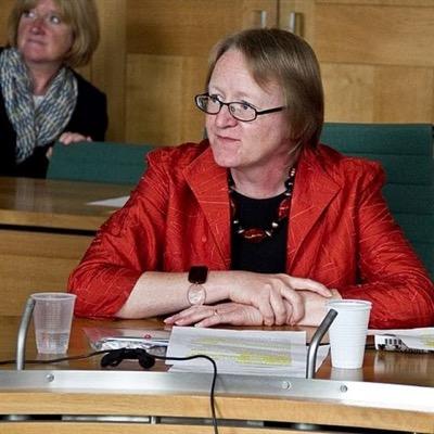 Profile Picture of Judith Phillips (@JudithEleri) on Twitter