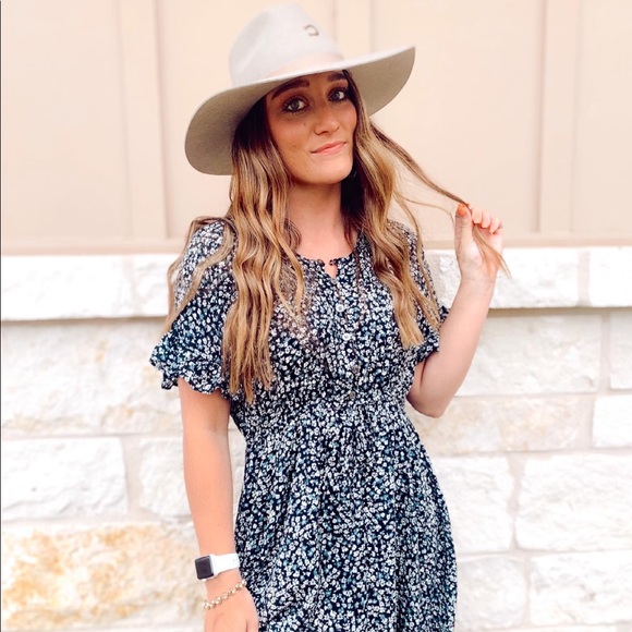 Profile Picture of Quinn Stevenson (@quinnstevenson) on Poshmark