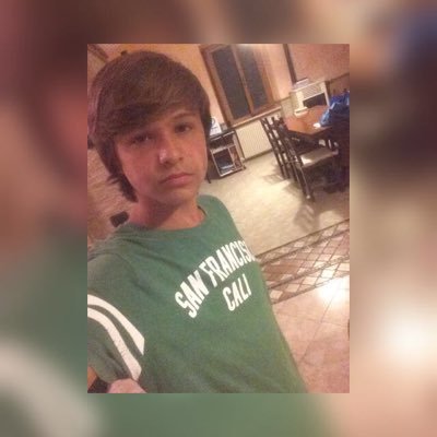 Profile Picture of Thomas (@Thomasmagg2002) on Twitter