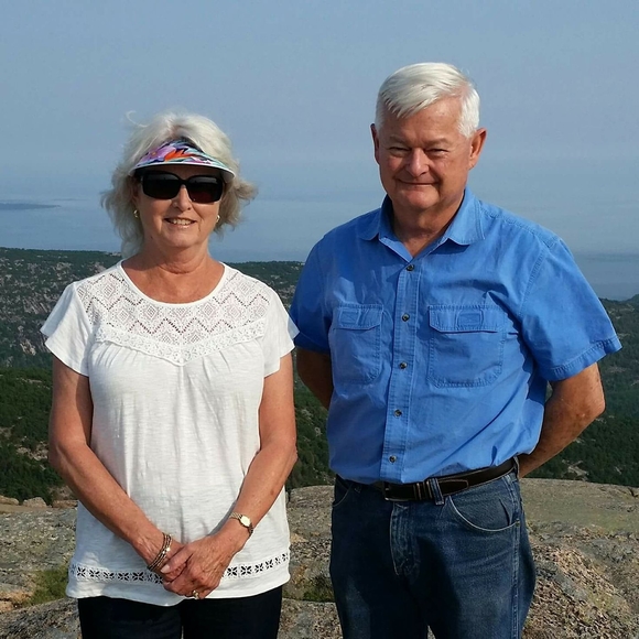 Profile Picture of Sherry Benick (@sherrybenick) on Poshmark