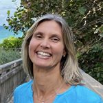 Profile Picture of Stephanie Carles (@stephaniecarles) on Instagram