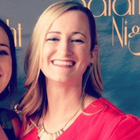 Nicole Patzkowsky - Poshmark Profile Picture of Nicole Patzkowsky (@n_patzkowsky) on Poshmark