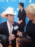 Profile Picture of Justin Moore discographyon Wikipedia