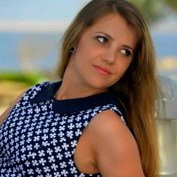 Profile Picture of Valentyna Stadnyk (@tai4ka2009) on Poshmark