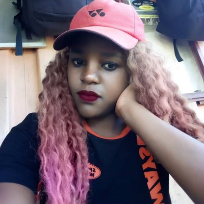 Profile Picture of Lisa Hanie (@Lisahanie2) on Twitter
