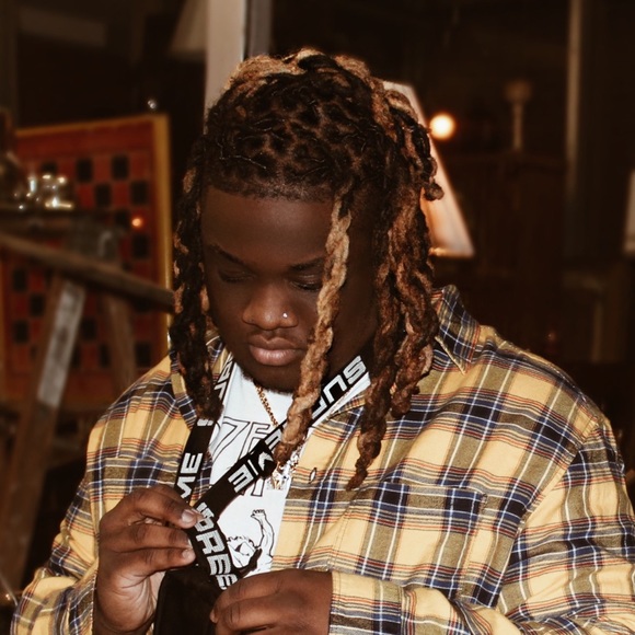 Profile Picture of Joshua Chappelle (@lvvvrd) on Poshmark