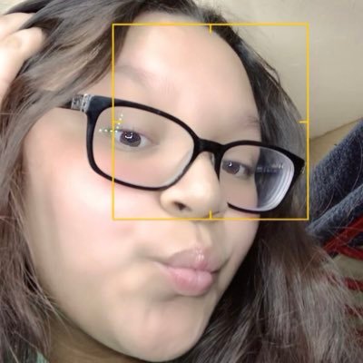 Profile Picture of Ruby Mares (@RubyMares5) on Twitter