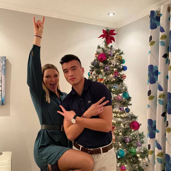 Profile Picture of Mélissa Béland (@meldanse74) on Poshmark