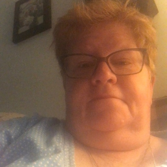 Profile Picture of Jo Handley (@johandley9) on Poshmark