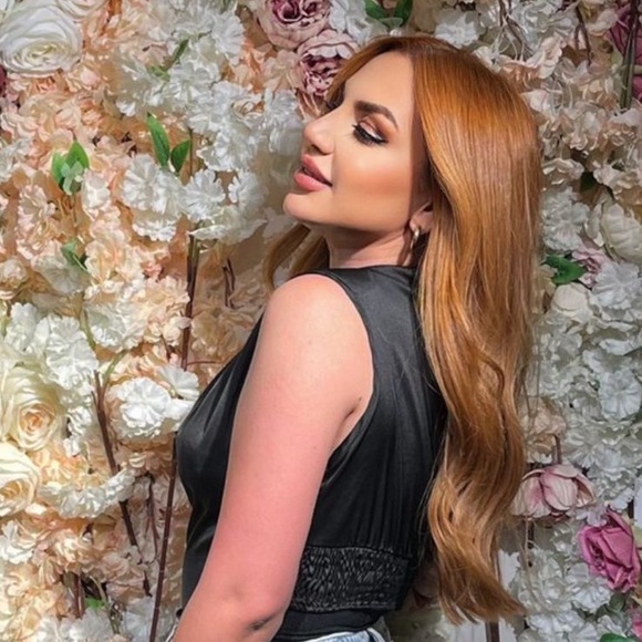 Profile Picture of Reem Saeed (@remeyxo) on Poshmark