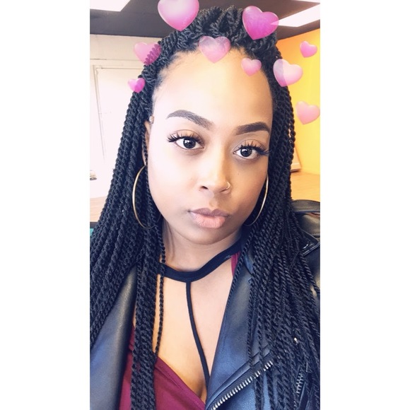 Profile Picture of Bianca Bowen (@biancabowenjobs) on Poshmark