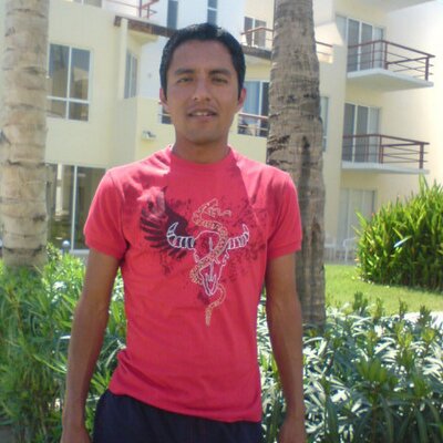 Profile Picture of Roberto Olvera (@robert354) on Twitter