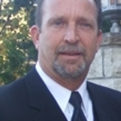 Profile Picture of Doug Cochran (@doug_realtor) on Twitter