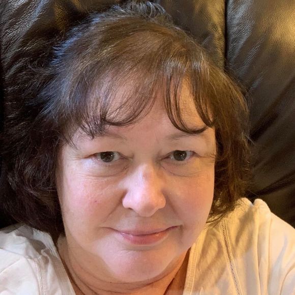 Profile Picture of Nancy Bryant (@nancy4435a) on Poshmark