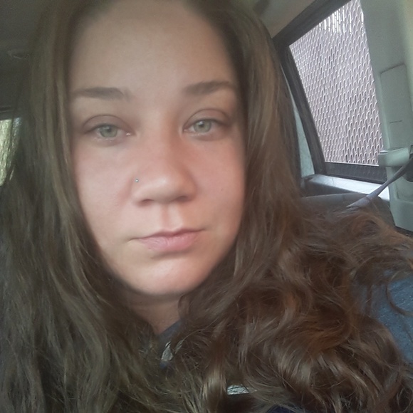Profile Picture of Robin Mcnulty (@cake_michelle) on Poshmark