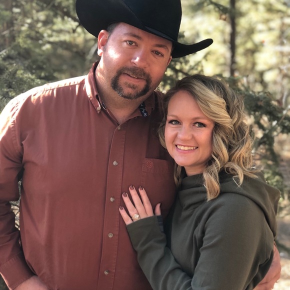 Profile Picture of Lacey Ray (@laceyray215) on Poshmark