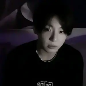 Profile Picture of ⏅̷̸̶̸̷   ̨  𝐒αlvαtorɘ. ː  (𖤐 (@dzeryxz) on Tiktok