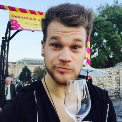 Profile Picture of Adrian Corbett (@imadriancorbett) on Twitter