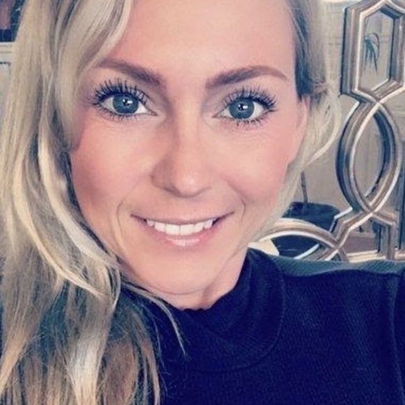 Profile Picture of Jessica Tesar (@jessicatesar) on Poshmark
