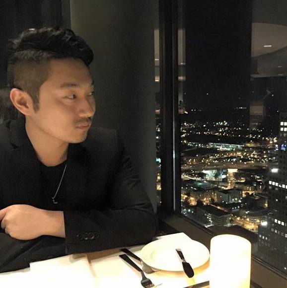 Sangjin Ahn - Poshmark Profile Picture of Sangjin Ahn (@ahnsang6) on Poshmark