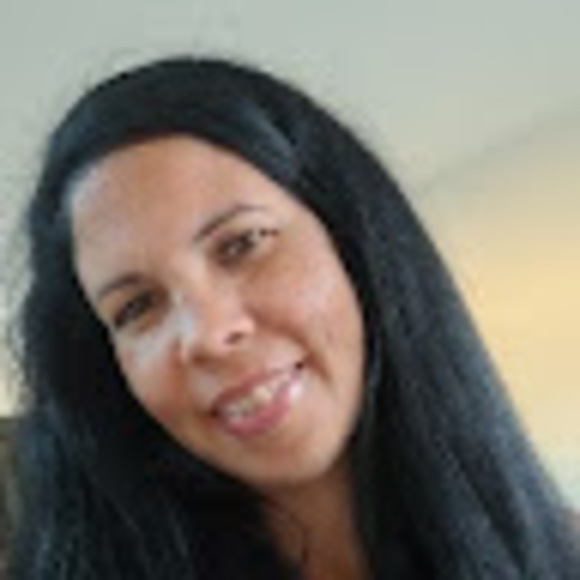 Profile Picture of Marisol Barberis (@marisolbarberis) on Poshmark