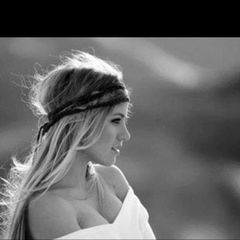 Profile Picture of Inez GL (@inezgl3) on Tiktok