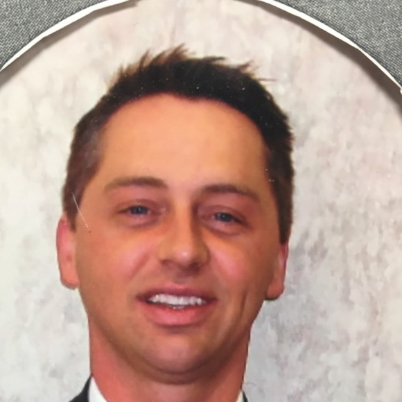 Profile Picture of Anthony Gilmer (@tonygilmer) on Poshmark