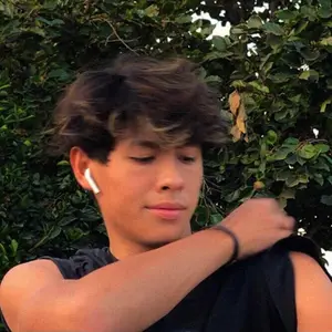 Profile Picture of michael (@michaelbalbuena_) on Tiktok