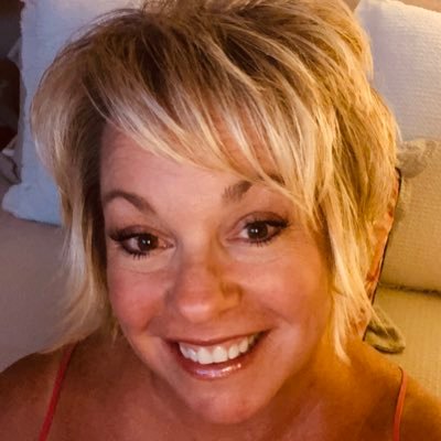 Profile Picture of Kimberly Keen (@teambk2011) on Twitter